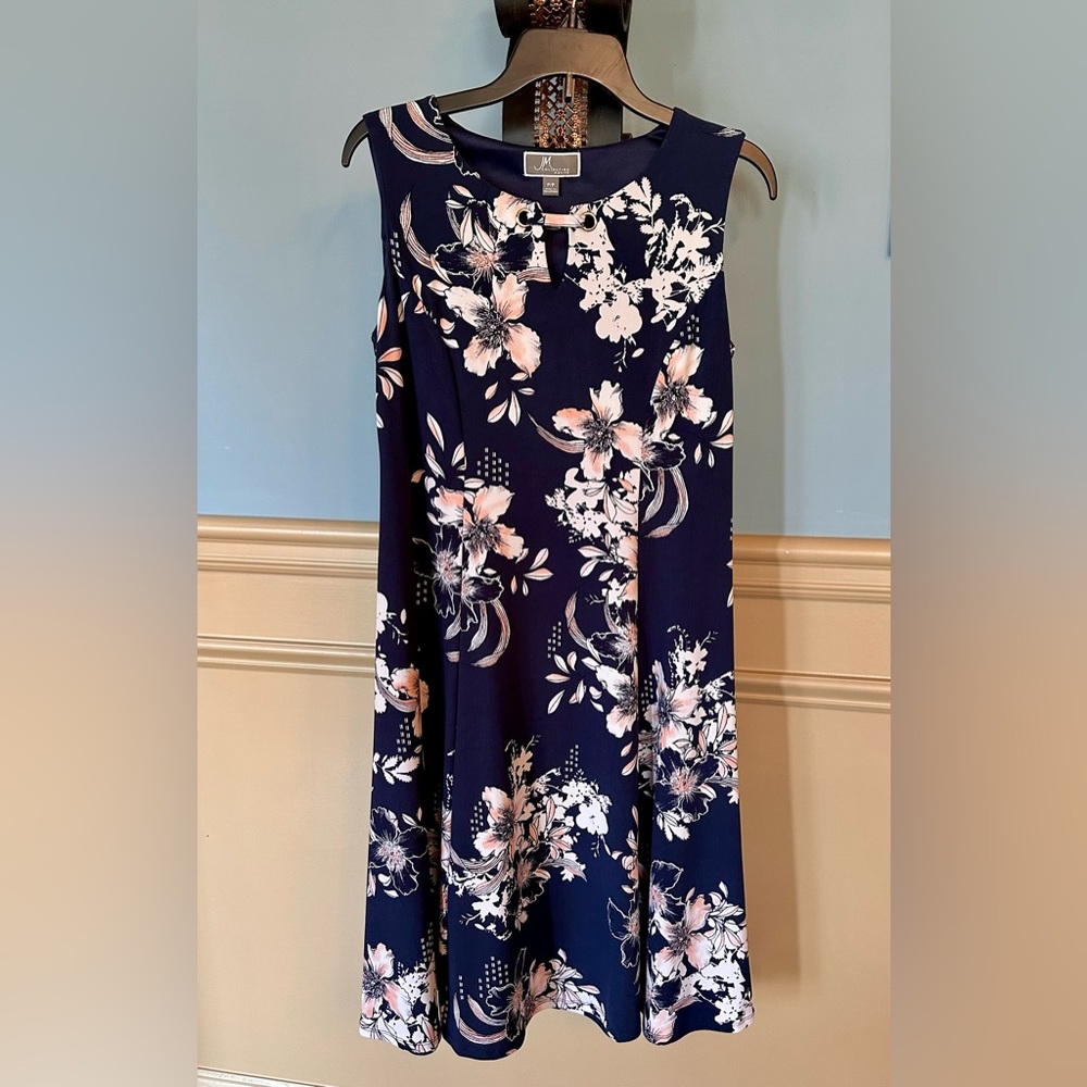 Floral Navy Sleeveless Dress